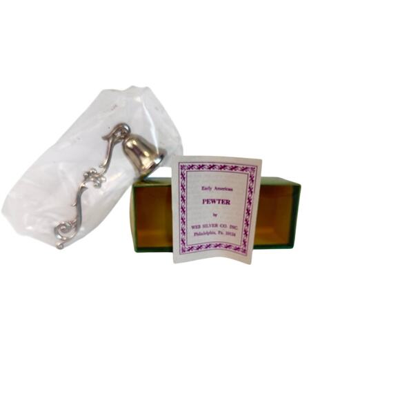 Early American Pewter Candle Snuffer Web Silver Co Philadelphia 4" New in Box - Picture 3 of 9